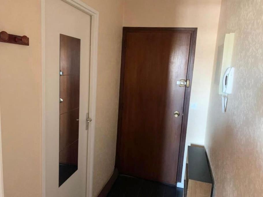 Apartment Calme, Grand Parquet,chateau,insead *