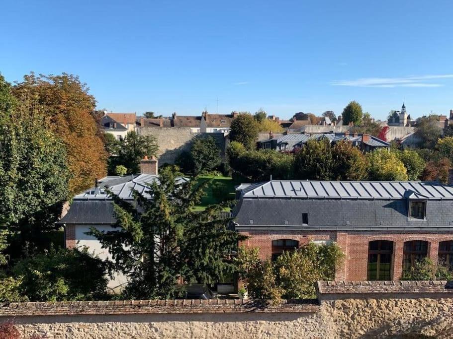Apartment Calme, Grand Parquet,chateau,insead *